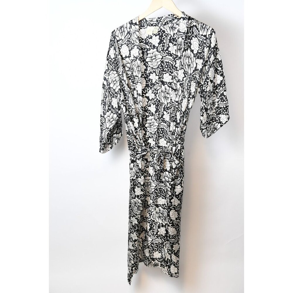 Victoria's Secret 100% Silk White Black Floral Midi Robe Vintage One Size